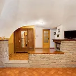 Caratteristico E Accogliente *