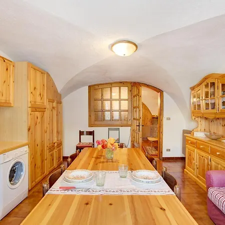 Caratteristico E Accogliente Appartement