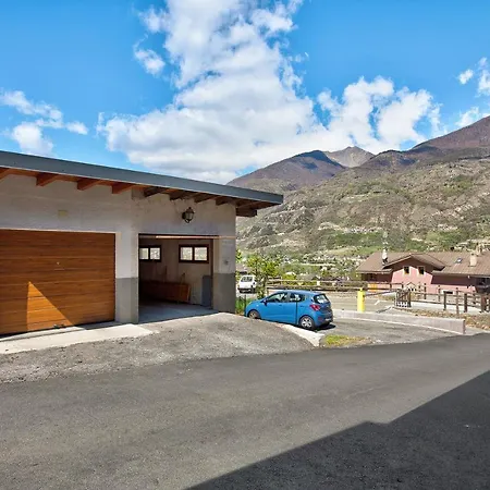 Caratteristico E Accogliente Pila (Valle d'Aosta)