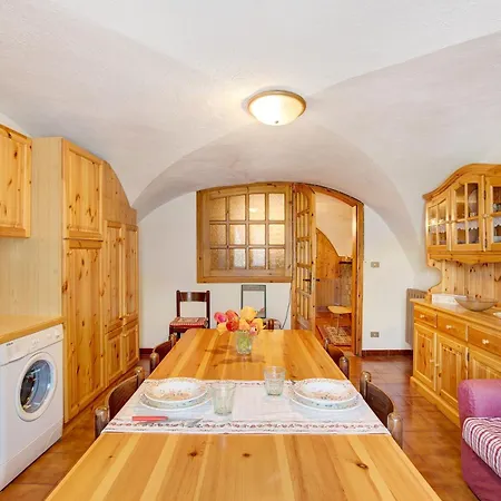 Appartamento Caratteristico E Accogliente Pila (Valle d'Aosta)