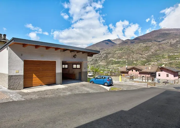 Caratteristico E Accogliente Pila (Valle d'Aosta)