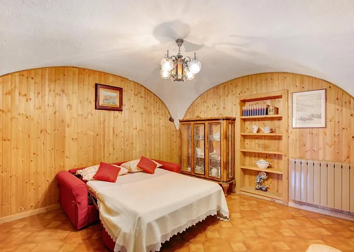 Caratteristico E Accogliente Pila (Valle d'Aosta)